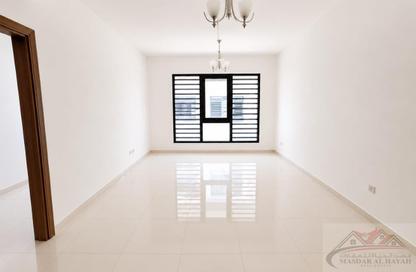 Apartment - 1 Bedroom - 2 Bathrooms for rent in Muweileh Community - Muwaileh Commercial - Sharjah