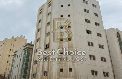 عمارة بالكامل - 8 غرف نوم - 8 حمامات للبيع في بناء النباعة - النبعة - الشرق - الشارقة