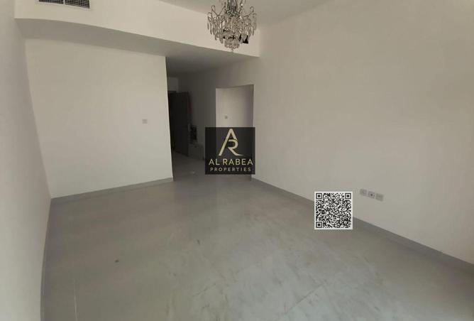 111403905 - Property Image 2