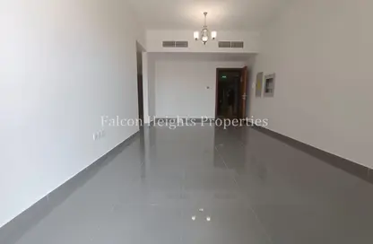 Apartment - 3 Bedrooms - 4 Bathrooms for rent in Al Warqa'a 1 Building - Al Warqa'a 1 - Al Warqa'a - Dubai