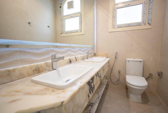 137881925 - Property Image 3