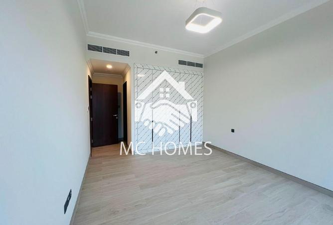 119737005 - Property Image 2