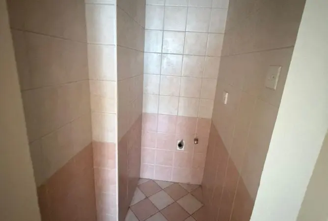 87030318 - Property Image 2