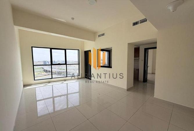 73849174 - Property Image 2