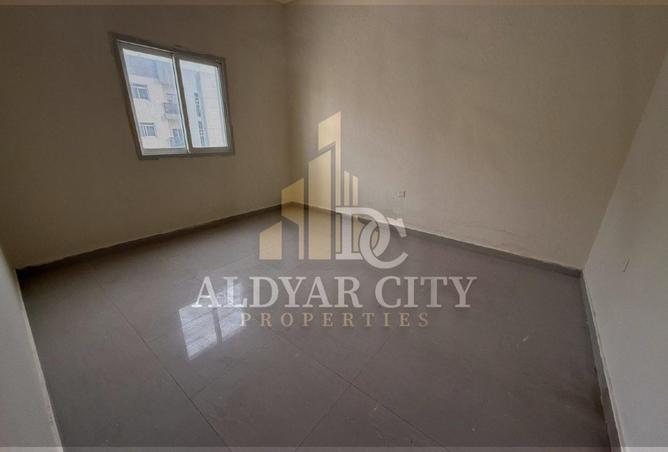 81939945 - Property Image 2