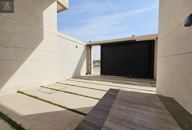 56164664 - Property Image 2