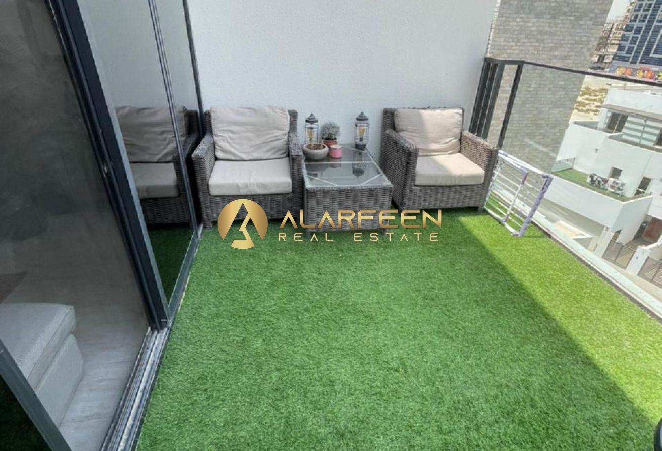 Loft 1-BR | Fully Furnished | Terrace Balcony photo 3