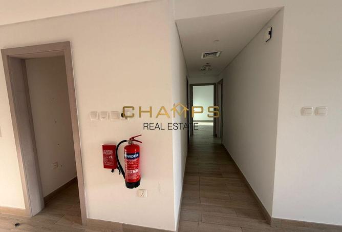 78984001 - Property Image 3