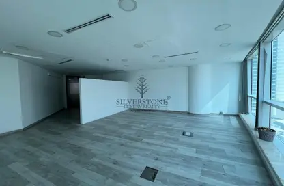 مكتب - استوديو - 1 حمام للايجار في برج بلو باي - الخليج التجاري - دبي