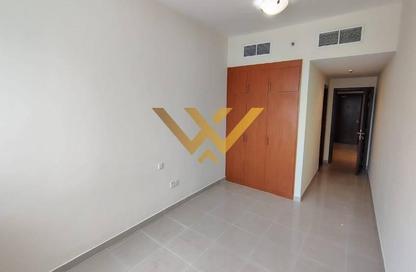 Apartment - 1 Bedroom - 2 Bathrooms for rent in Lake Point Tower - JLT Cluster N - Jumeirah Lake Towers - Dubai