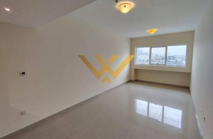 Apartment - 1 Bedroom - 2 Bathrooms for rent in Lake Point Tower - JLT Cluster N - Jumeirah Lake Towers - Dubai