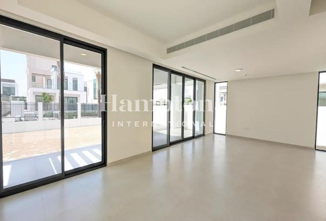 100852948 - Property Main Image