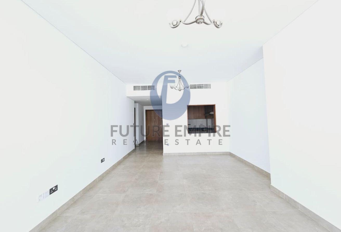 1 MONTH FREE | Luxurious 2BHK + Laundry | Gym Pool photo 6