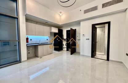 Apartment - Studio - 1 Bathroom for rent in Burj Ghaya - Al Jaddaf - Dubai