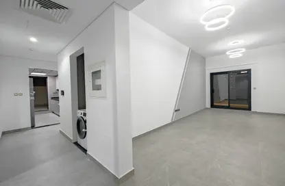 Apartment - 2 Bedrooms - 2 Bathrooms for rent in Jumeirah Garden City - Al Satwa - Dubai