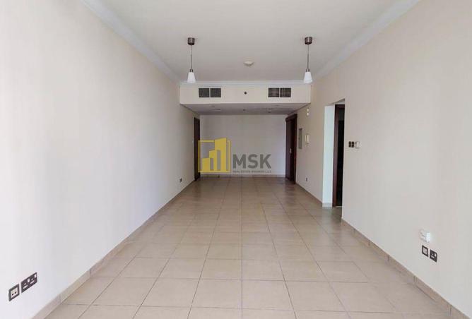 70693327 - صورة العقار 3