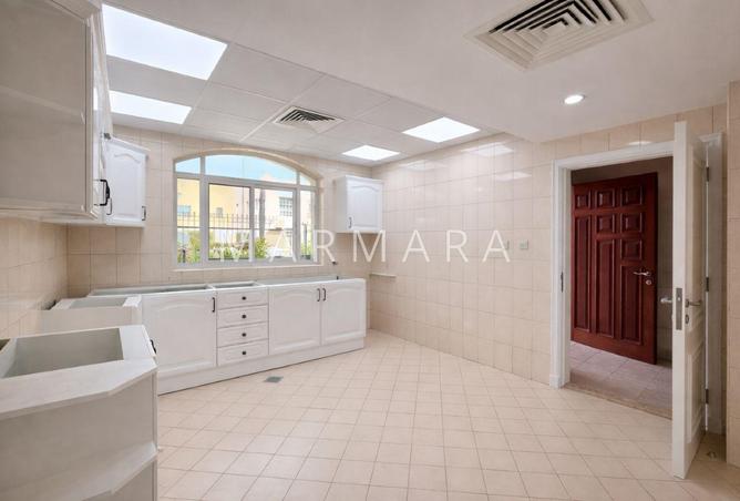 67074440 - صورة العقار 3