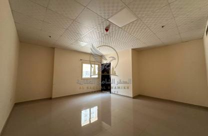 Apartment - Studio - 1 Bathroom for rent in Al Majaz 3 - Al Majaz - Sharjah Apartment - Studio - 1 Bathroom for rent in Al Majaz 3 - Al Majaz - Sharjah