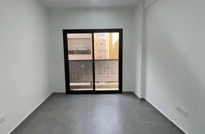 Apartment - 1 Bathroom for rent in Al Murar - Deira - Dubai
