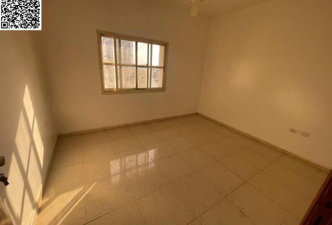 76987575 - Property Image 2