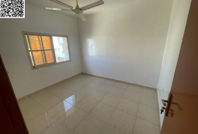 76987575 - Property Image 3