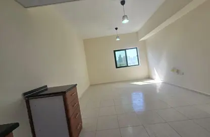 Apartment - Studio - 1 Bathroom for rent in Geepas Building 3 - Al Rashidiya 2 - Al Rashidiya - Ajman