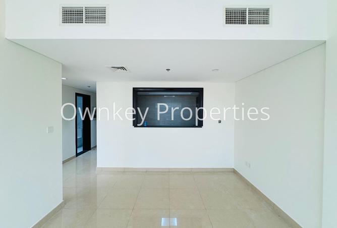 2P3fDK61h7A - Property Image 3