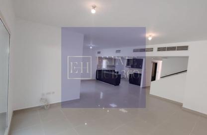 Villa - 4 Bedrooms - 5 Bathrooms for rent in Arabian Style - Al Reef Villas - Al Reef - Abu Dhabi