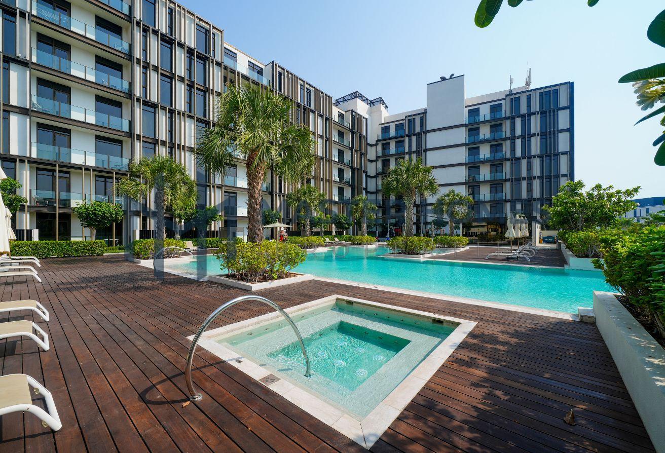 Sea And Skyline View | Bills Included | Waterfront photo 27