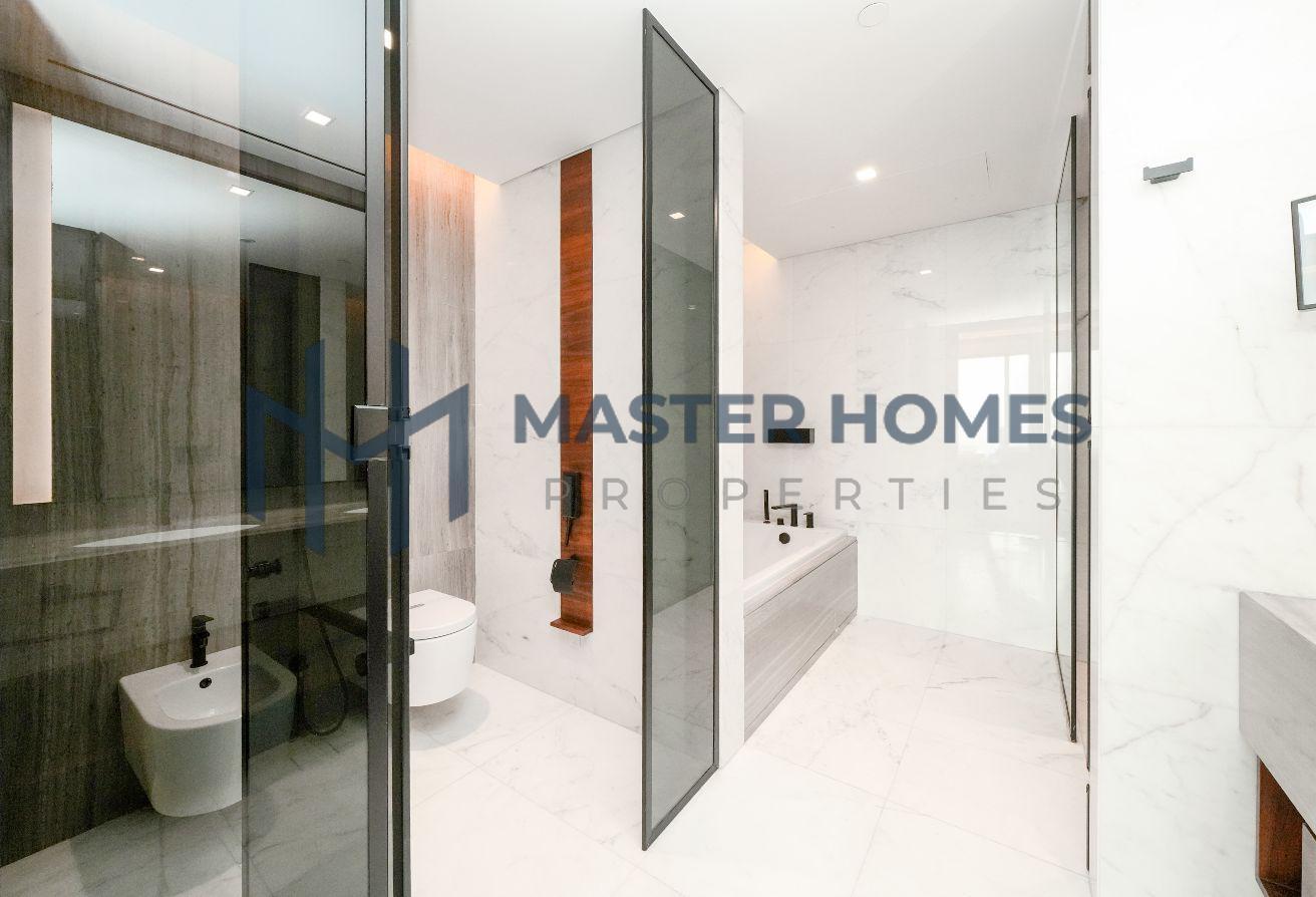 Sea And Skyline View | Bills Included | Waterfront photo 23