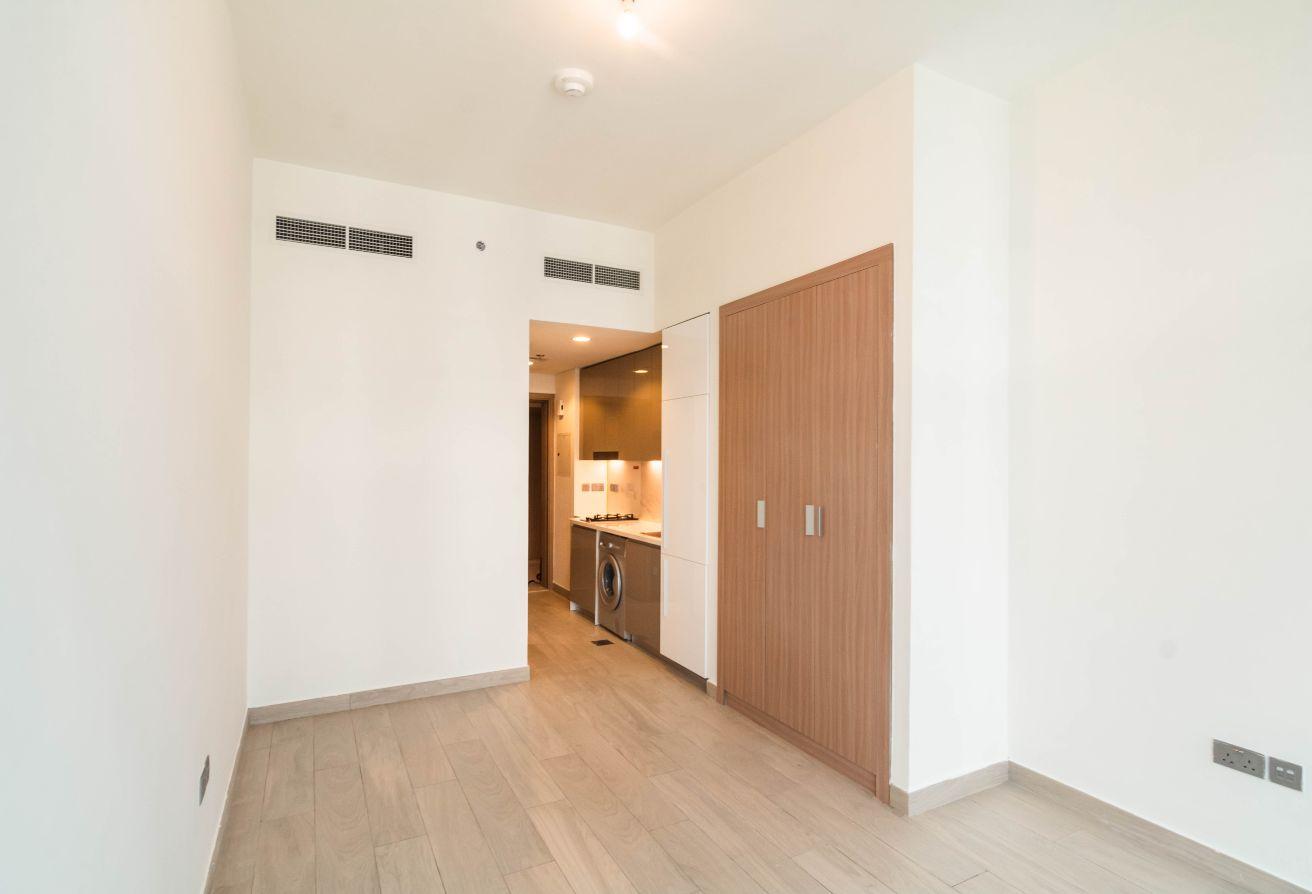 Exclusive | Unfurnished Studio | Pool View photo 4