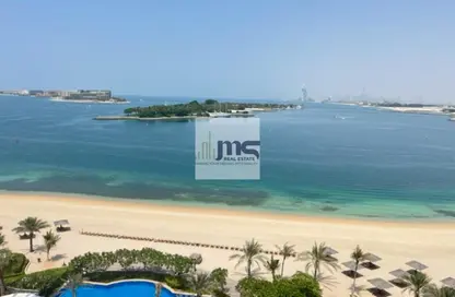 Apartment - 3 Bedrooms - 4 Bathrooms for rent in Al Msalli - Shoreline Apartments - Palm Jumeirah - Dubai
