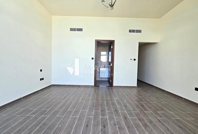 70285313 - صورة العقار 3