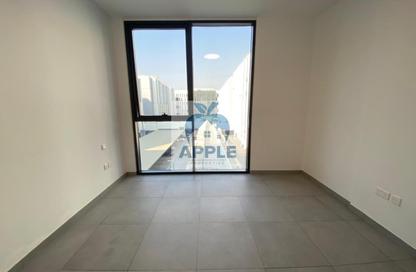 Apartment - Studio - 1 for rent in The Solo - Aljada - Sharjah