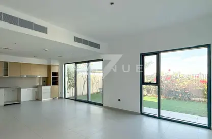 فيلا - 4 غرف نوم - 5 حمامات للايجار في شمس - المرابع العربية 3 - دبي