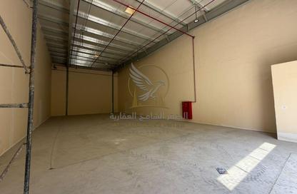 Warehouse - Studio - 1 for rent in Al Jlail - Al Sajaa - Sharjah