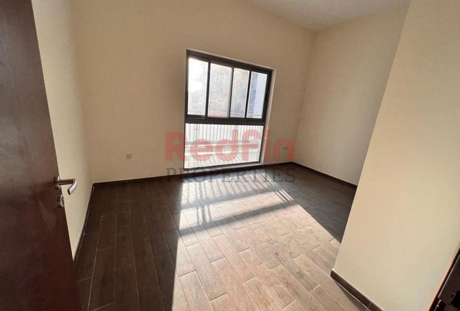 68271437 - صورة العقار 3