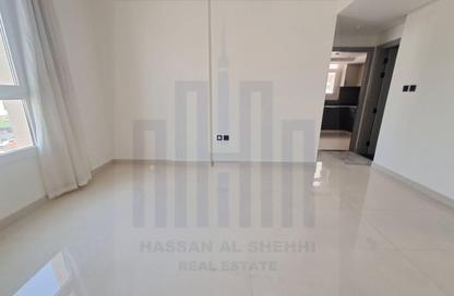 Apartment - 1 - 1 for rent in Fire Station Road - Muwaileh - Sharjah