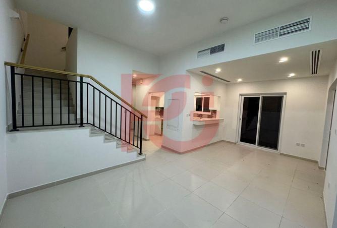 77800770 - Property Image 2