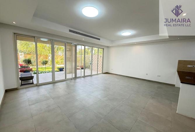 54928642 - صورة العقار 3