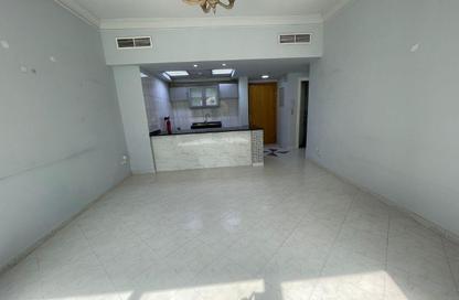 Apartment - 1 Bedroom - 1 Bathroom for rent in Al Majaz 3 - Al Majaz - Sharjah
