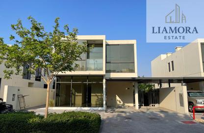Villa - 6 - 7 for sale in Zinnia - Damac Hills 2 - Dubai Villa - 6 - 7 for sale in Zinnia - Damac Hills 2 - Dubai