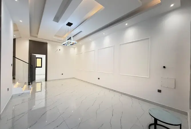 162812788 - Property Image 3