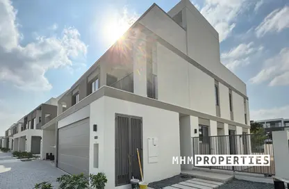 فيلا - 4 غرف نوم - 6 حمامات للبيع في اورا - تلال الغاف - دبي