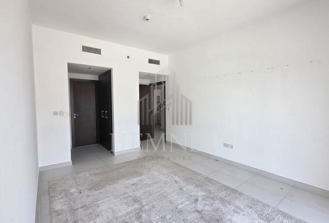 132004182 - Property Main Image