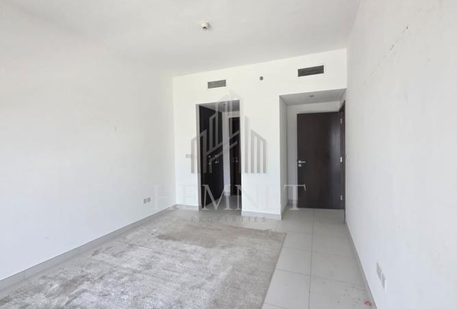 132004182 - Property Image 2