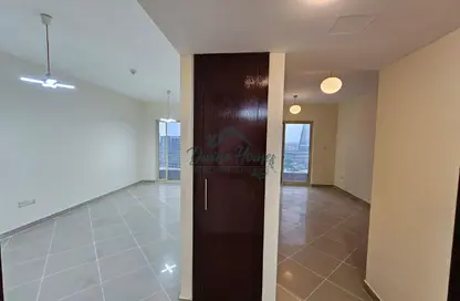 شقة - 1 حمام للايجار في برج أيكون 1 - (JLT) مجمع M - أبراج بحيرات الجميرا - دبي