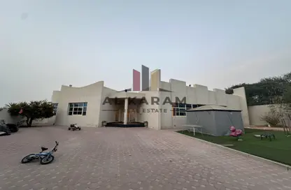 Villa - 5 Bedrooms for rent in Al Dhait South - Al Dhait - Ras Al Khaimah