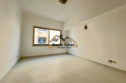 Apartment - 2 Bedrooms - 2 Bathrooms for rent in Oud Metha - Bur Dubai - Dubai