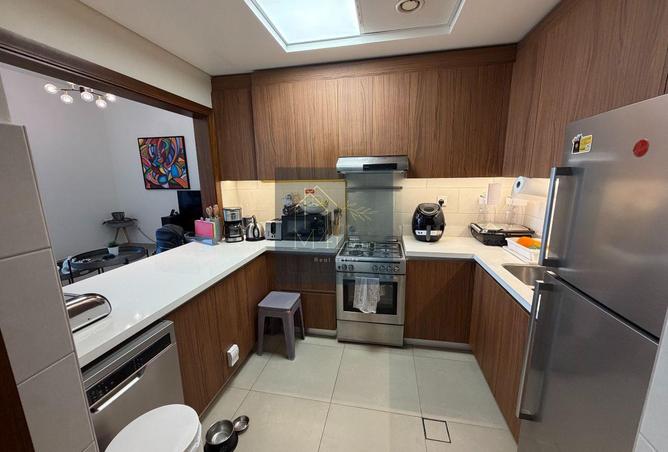 120673196 - Property Image 2
